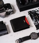 Mały, skórzany portfel męski w orientacji poziomej z systemem RFID — Peterson Mały, skórzany portfel męski w orientacji poziomej z systemem RFID — Peterson