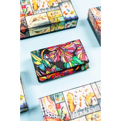 Duży portfel damski na zatrzask wykonany ze skóry naturalnej - Rovicky