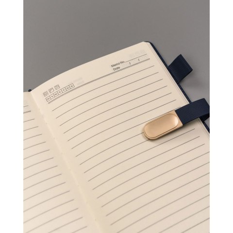 Zestaw prezentowy: elegancki, granatowy notes A5 w linie i długopis z czarnym wkładem - Peterson