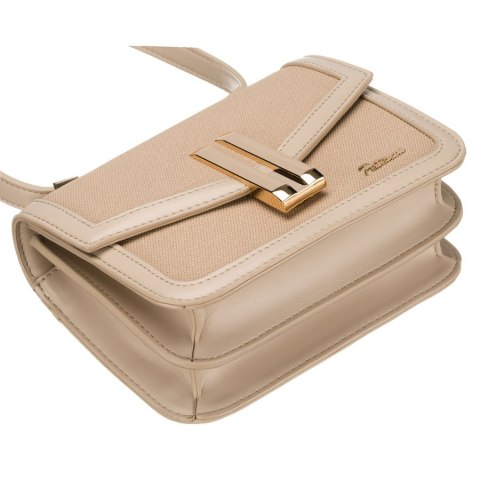 Listonoszka damska z tworzywa sztucznego w beżowym kolorze zamykana klipsem magnetycznym - Peterson