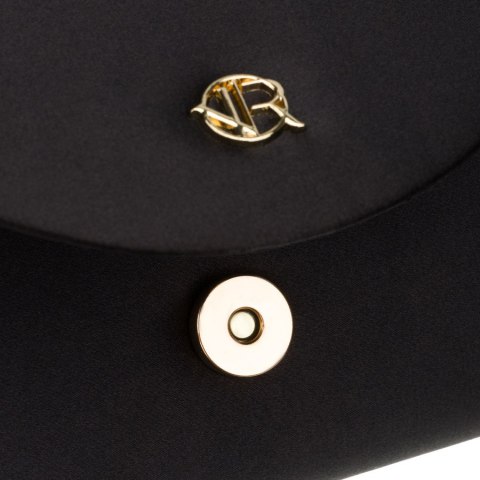 Kopertówka damska wykonana z tkaniny syntetycznej w czarnym kolorze - Rovicky