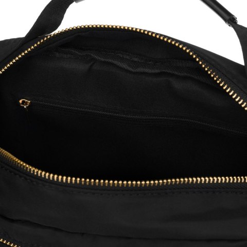 Czarna listonoszka damska z nylonu, jednokomorowa i zamykana suwakiem - Peterson