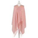 Duży szal damski w różowym kolorze, ozdobiony frędzlami - Peterson