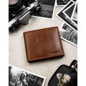 Duży, brązowy, skórzany portfel męski wyposażony w system RFID - Peterson